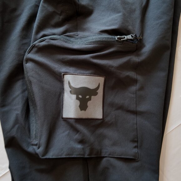 Under Armour Men's Project Rock Woven Cargo Pants - Black - Size L - Picture 8 of 11